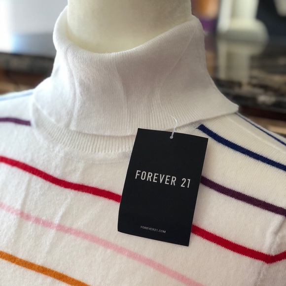 Turtleneck sweater - Picture 3 of 4